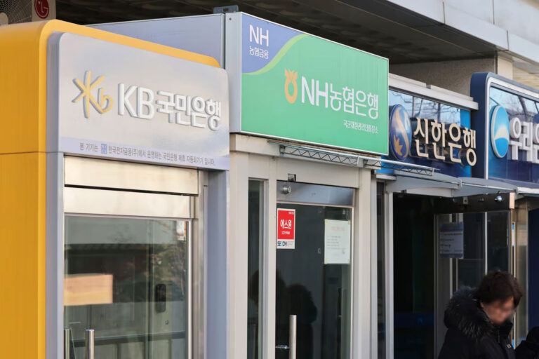 “여기서 대출이 된다고?”... 전국 2500곳 ‘이곳’, 은행 대신 몰린다