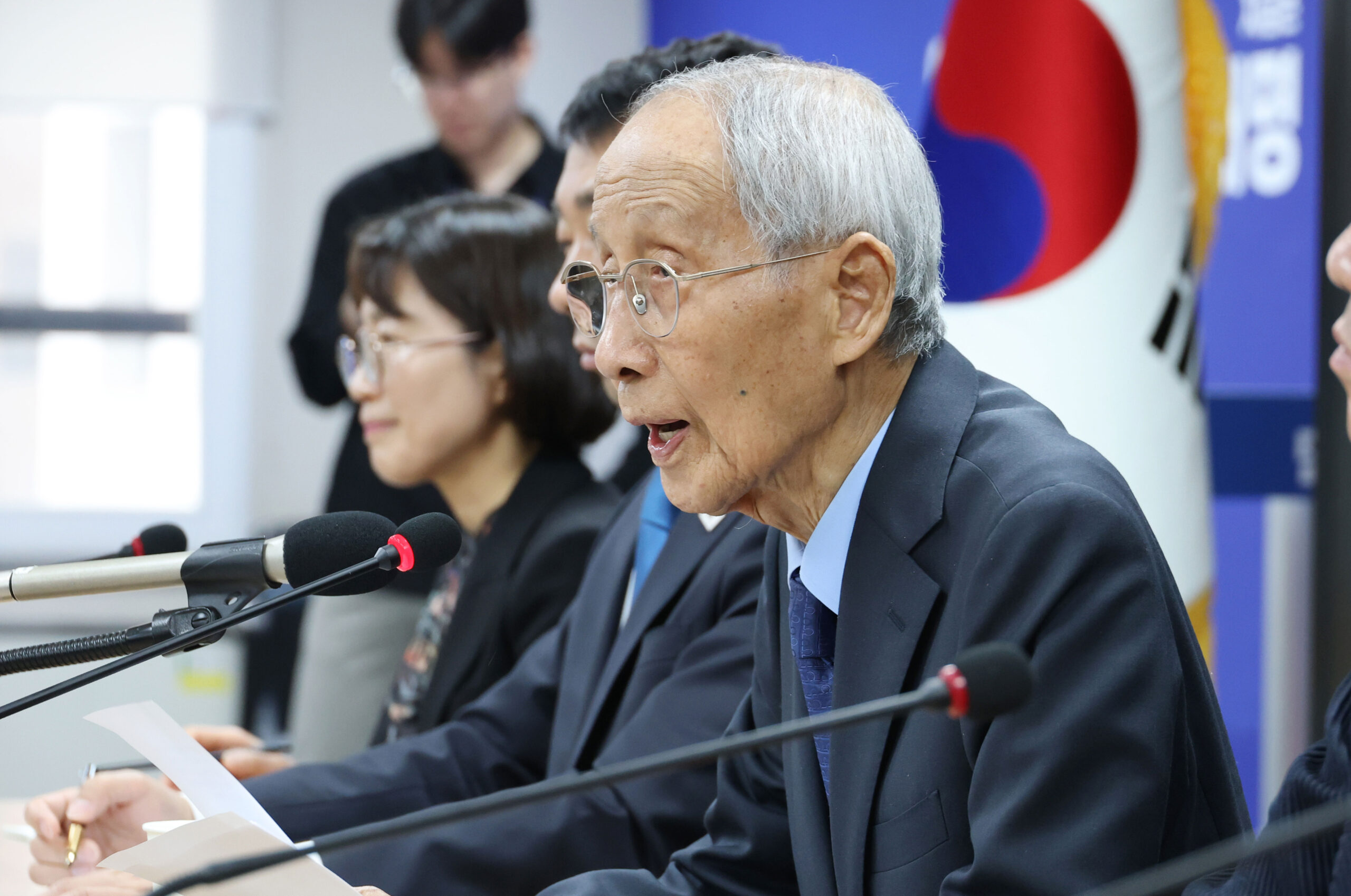 출처 : 뉴스 1