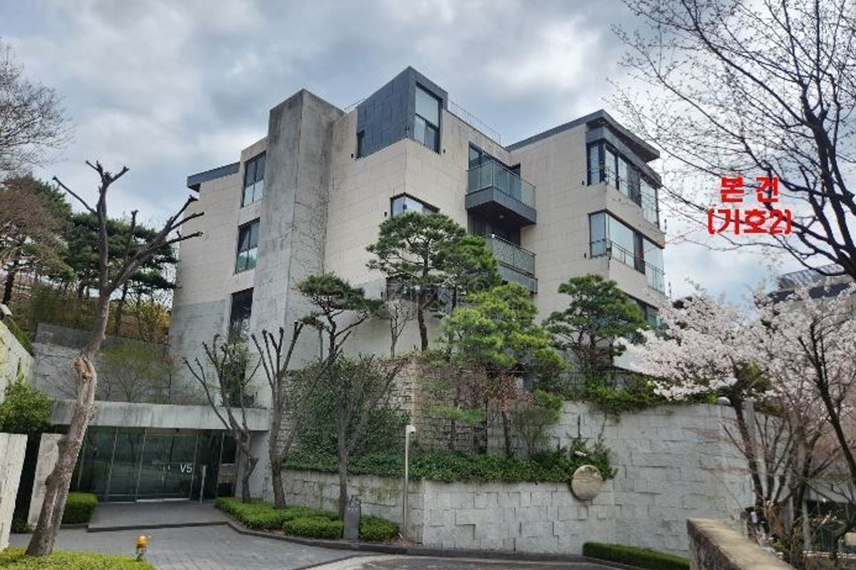 출처 : 지지옥션