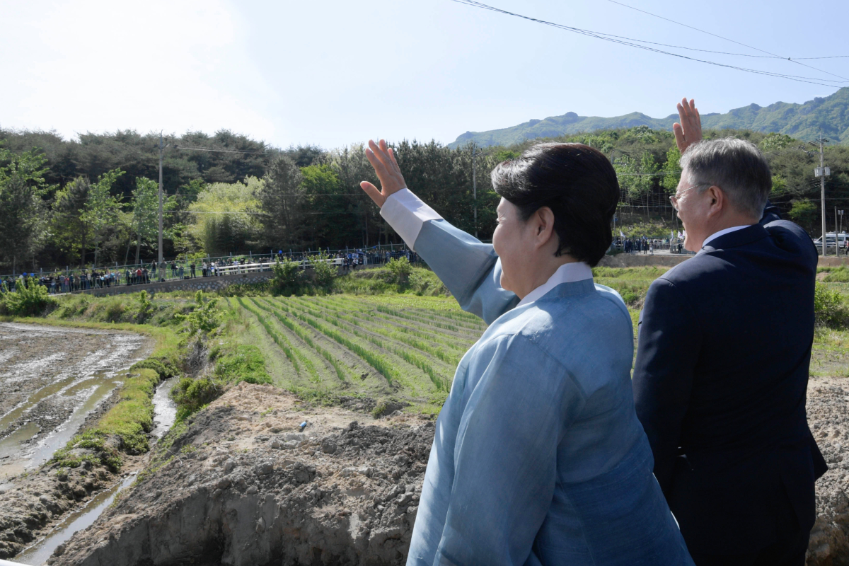 출처 : 뉴스 1 = 문재인 전 대통령 측 제공