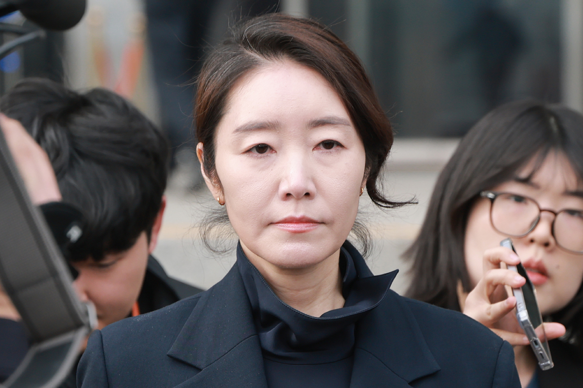 '유치장 신세' 강선우, 살길 열리나...구세주 등판