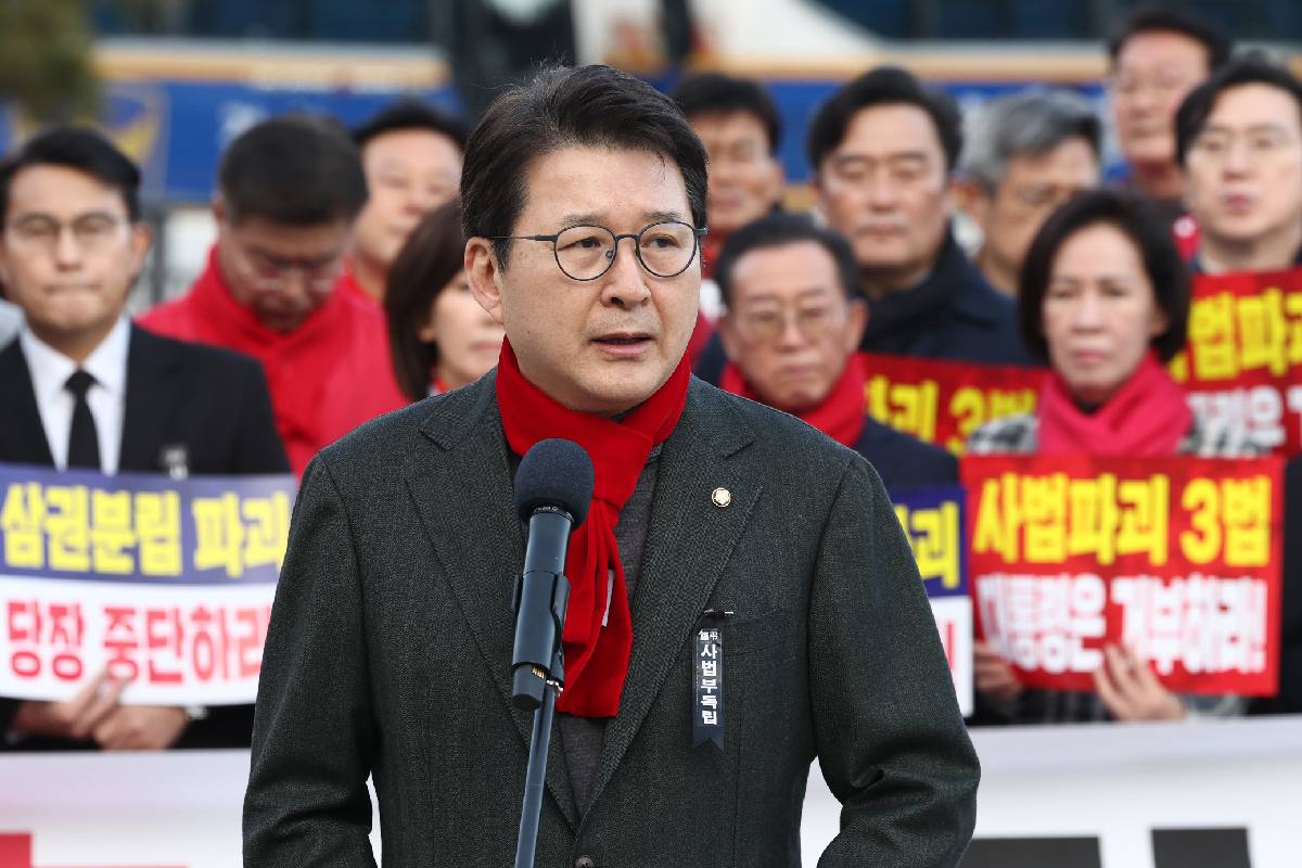 출처 : 뉴스 1